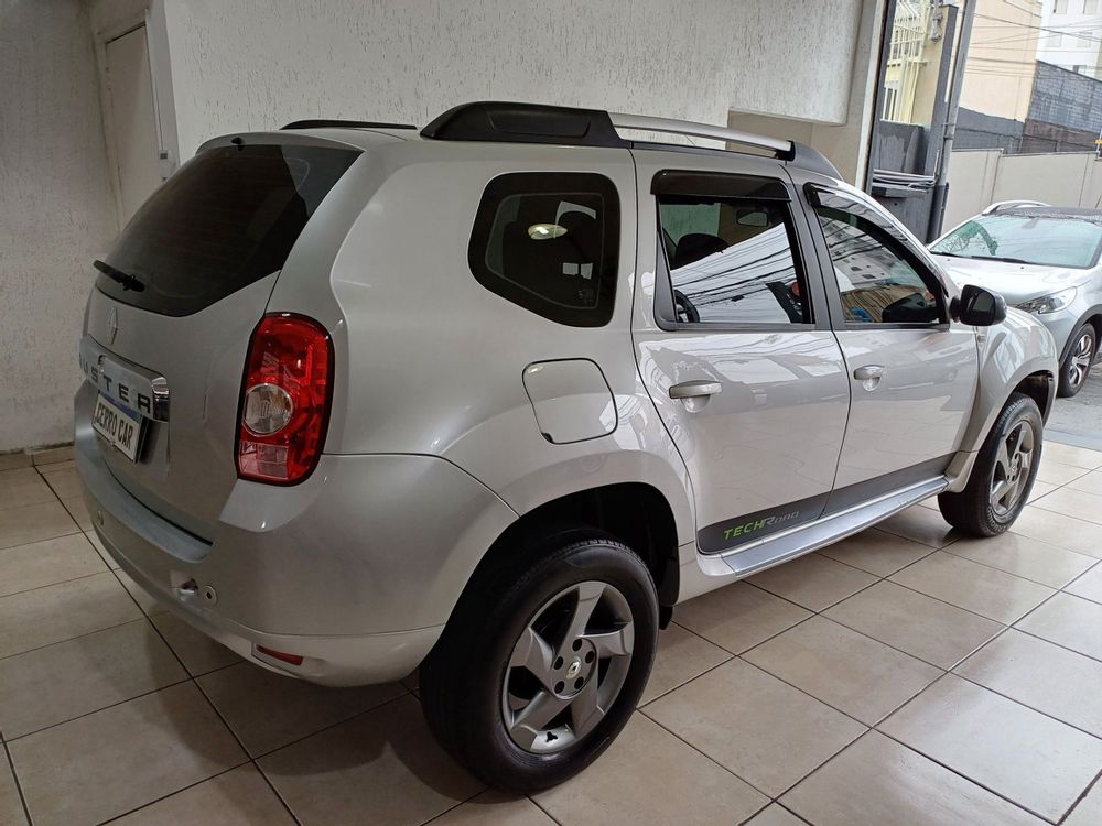 DUSTER TECHROAD 2.0 16V