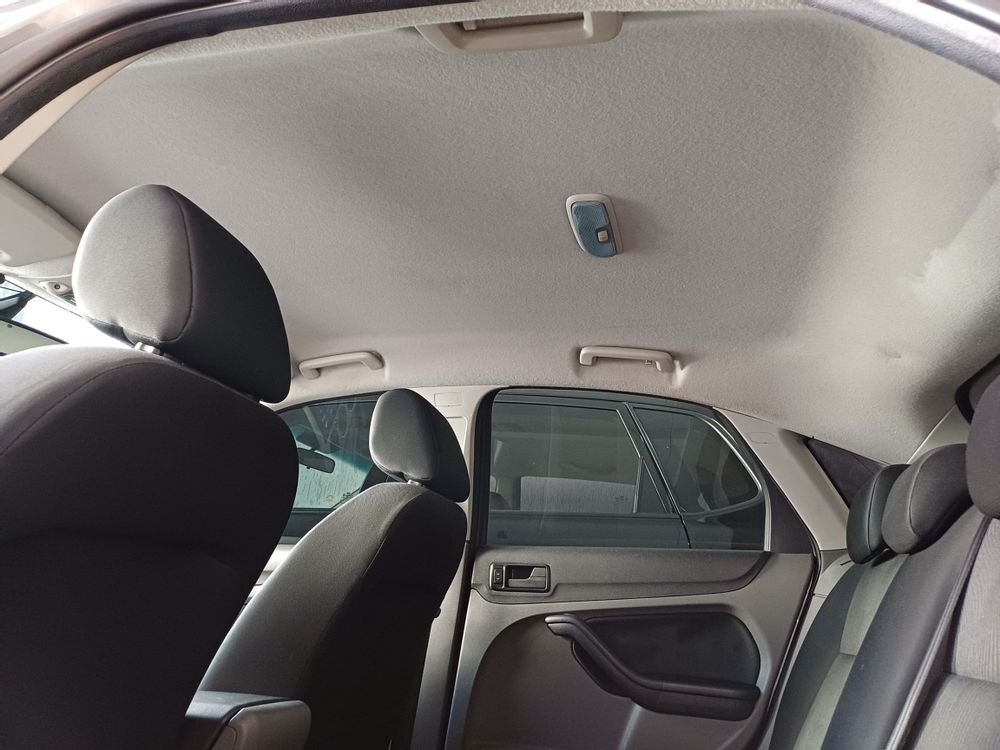 FOCUS HATCH GLX 2.0 16V