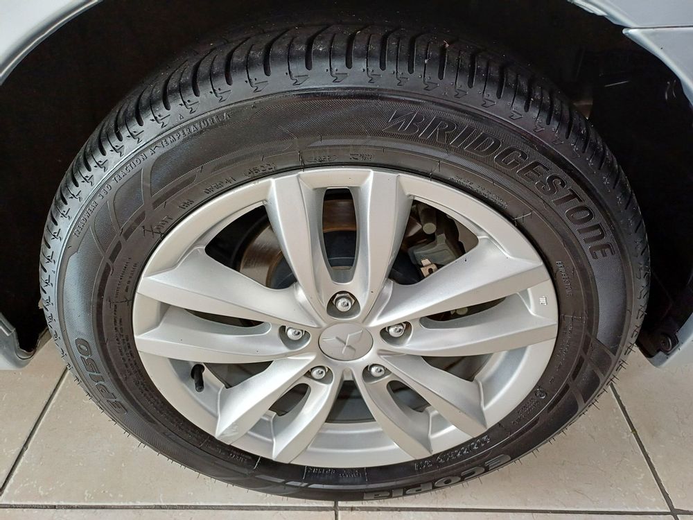 LANCER HLE 2.0 16V