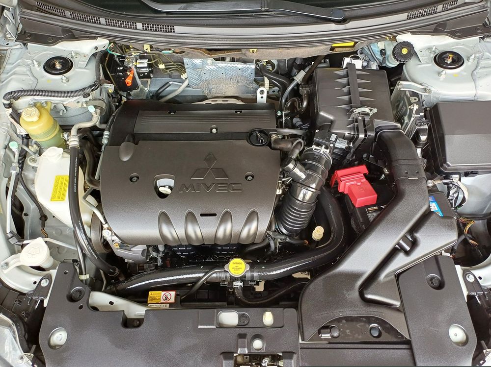 LANCER HLE 2.0 16V