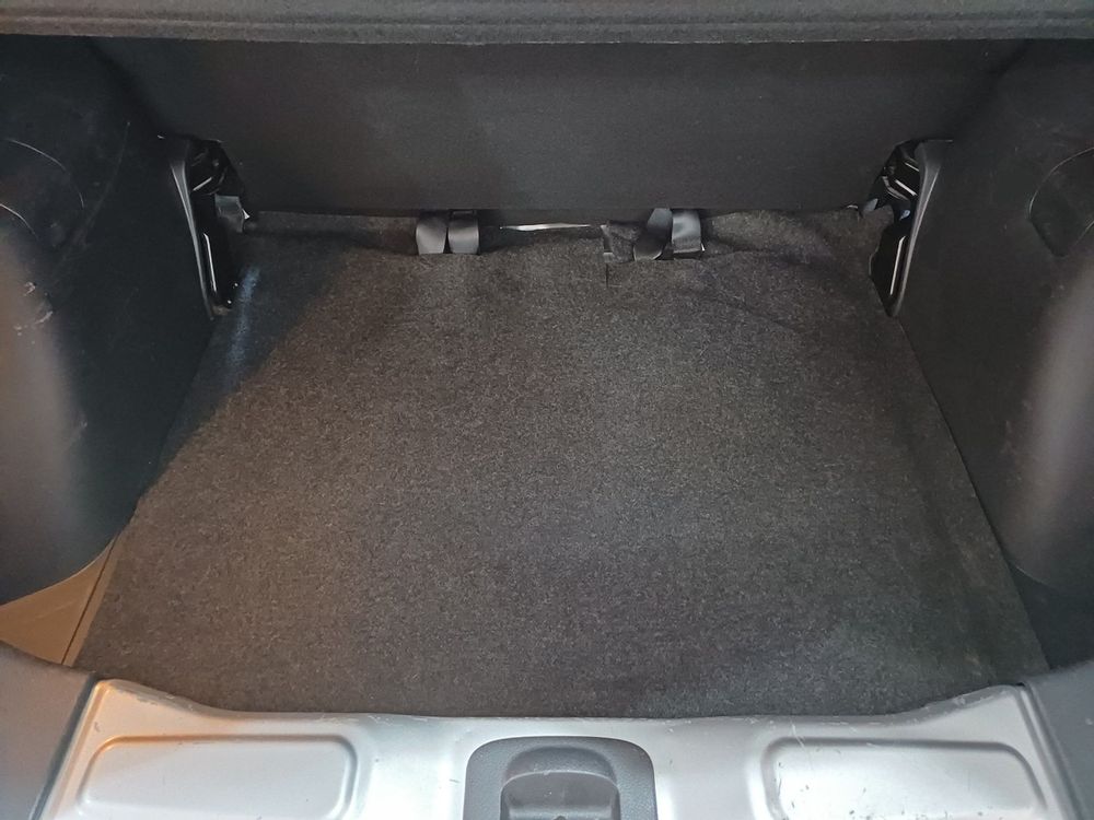 LIVINA S 1.6 16V