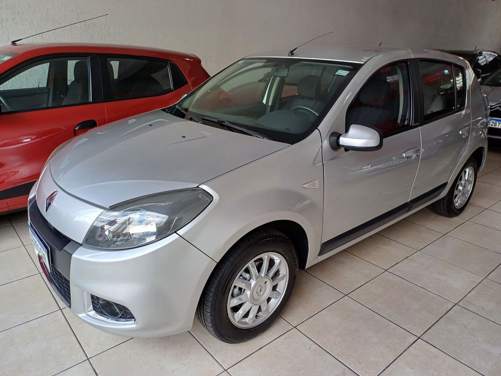 SANDERO PRIVILEGE 1.6 16V