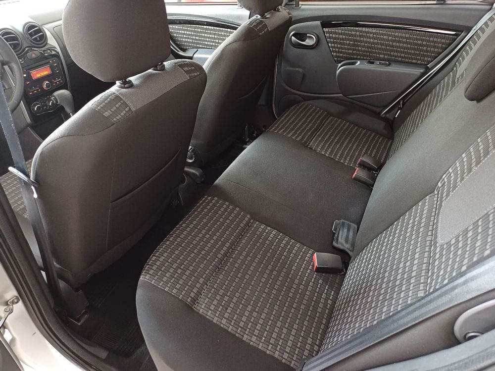 SANDERO PRIVILEGE 1.6 16V