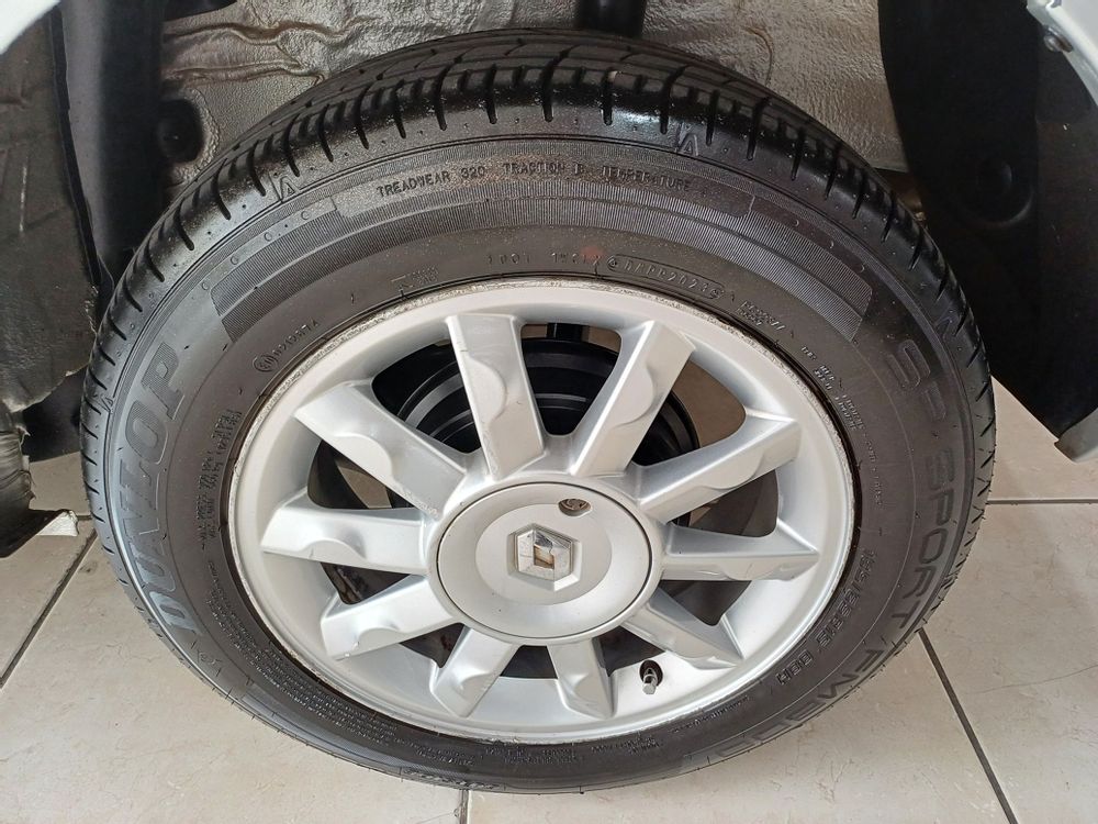 SANDERO PRIVILEGE 1.6 16V