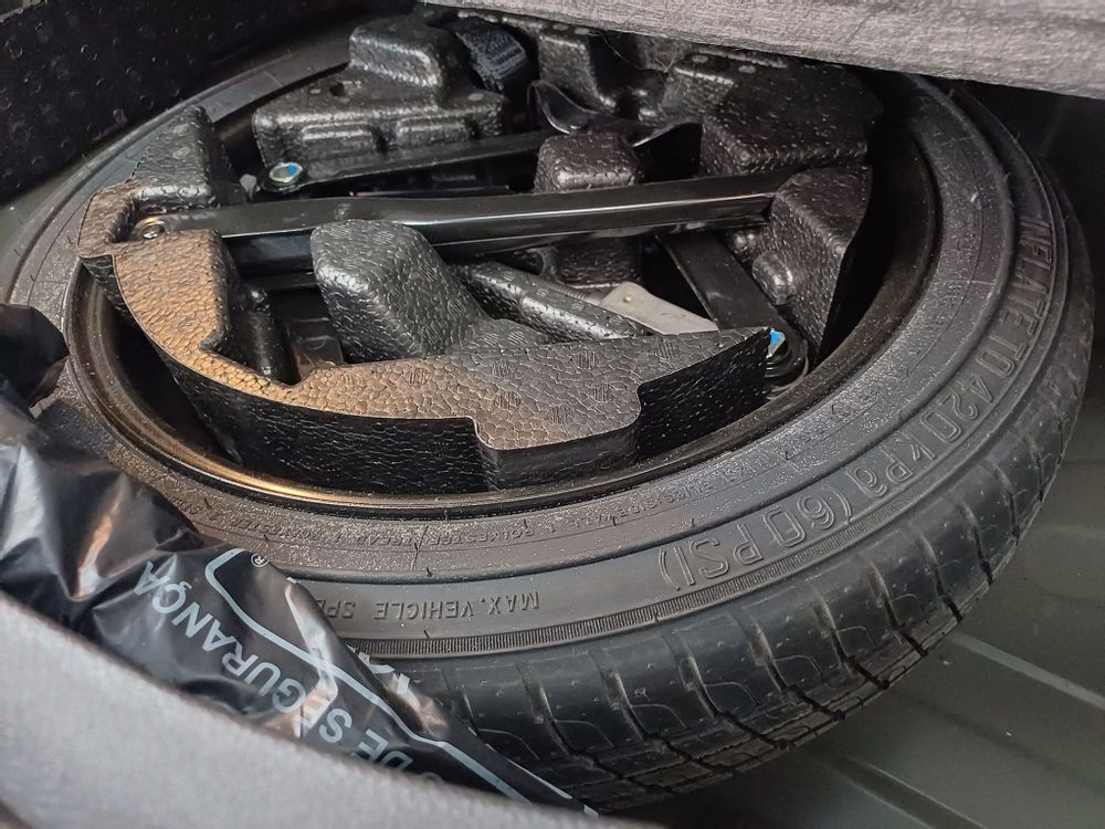 TRACKER PREMIER 1.4 16V