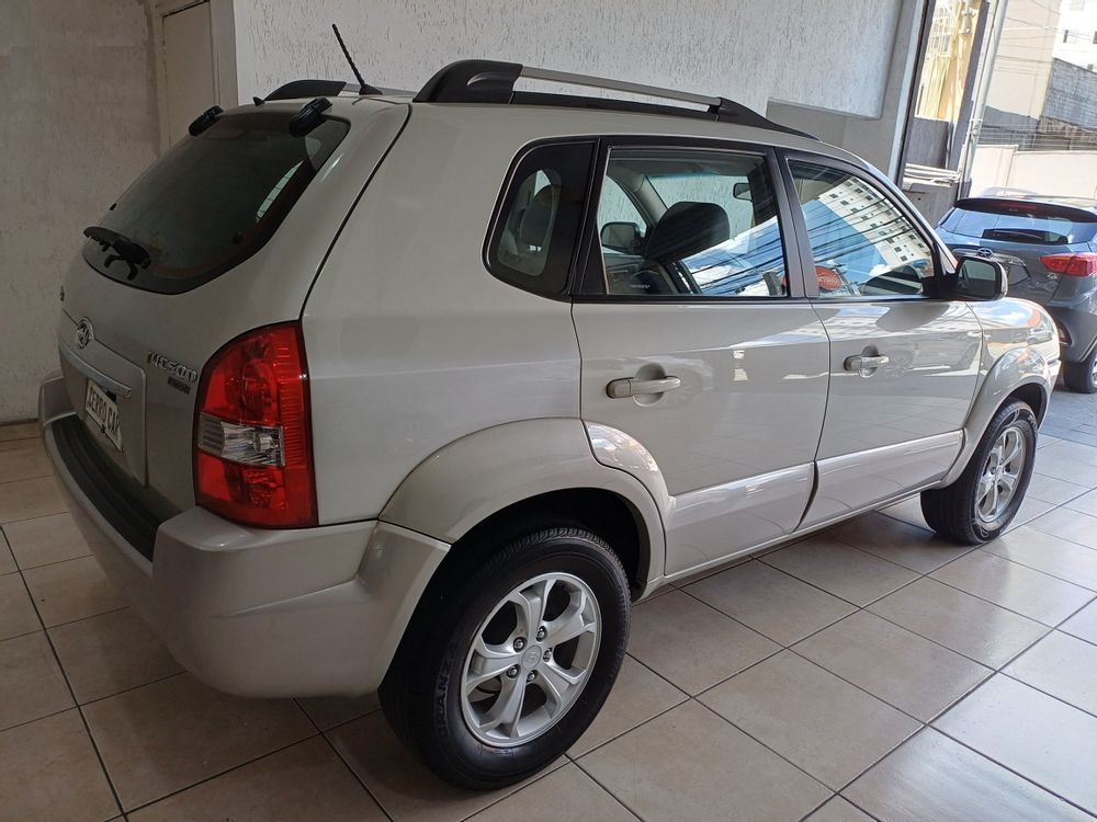 TUCSON GLS 2.0 16V