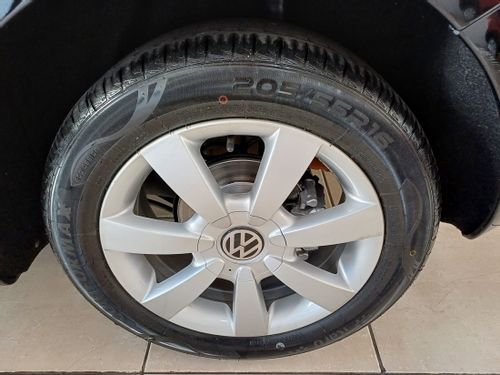 NEW BEETLE 2.0 8V