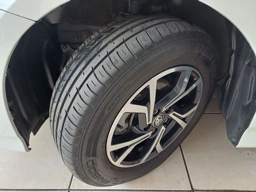 PRIUS TOP 1.8 16V