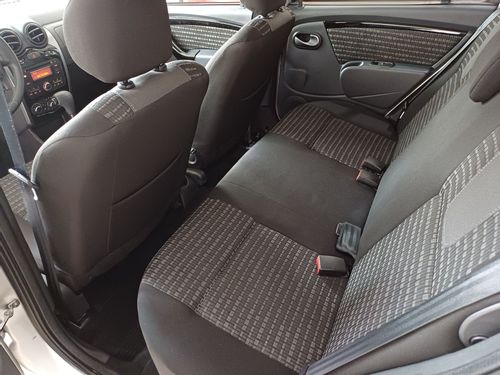 SANDERO PRIVILEGE 1.6 16V