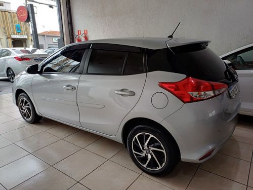 YARIS HATCH XL 1.3 16V